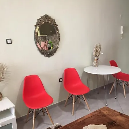 G M 1 Kentro In The Heart Of The * لاريسا