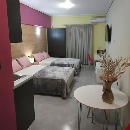 G M 1 Kentro In The Heart Of The لاريسا