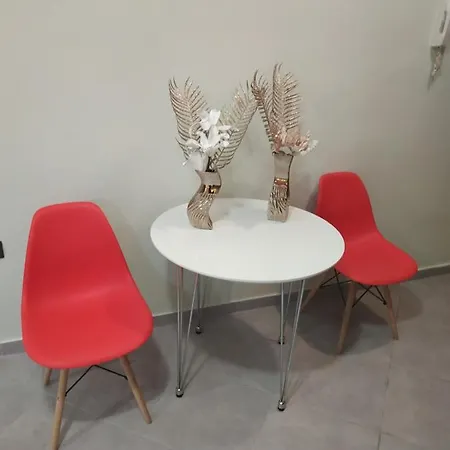 公寓 G M 1 Kentro In The Heart Of The *