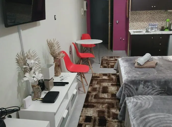 G M 1 Kentro In The Heart Of The